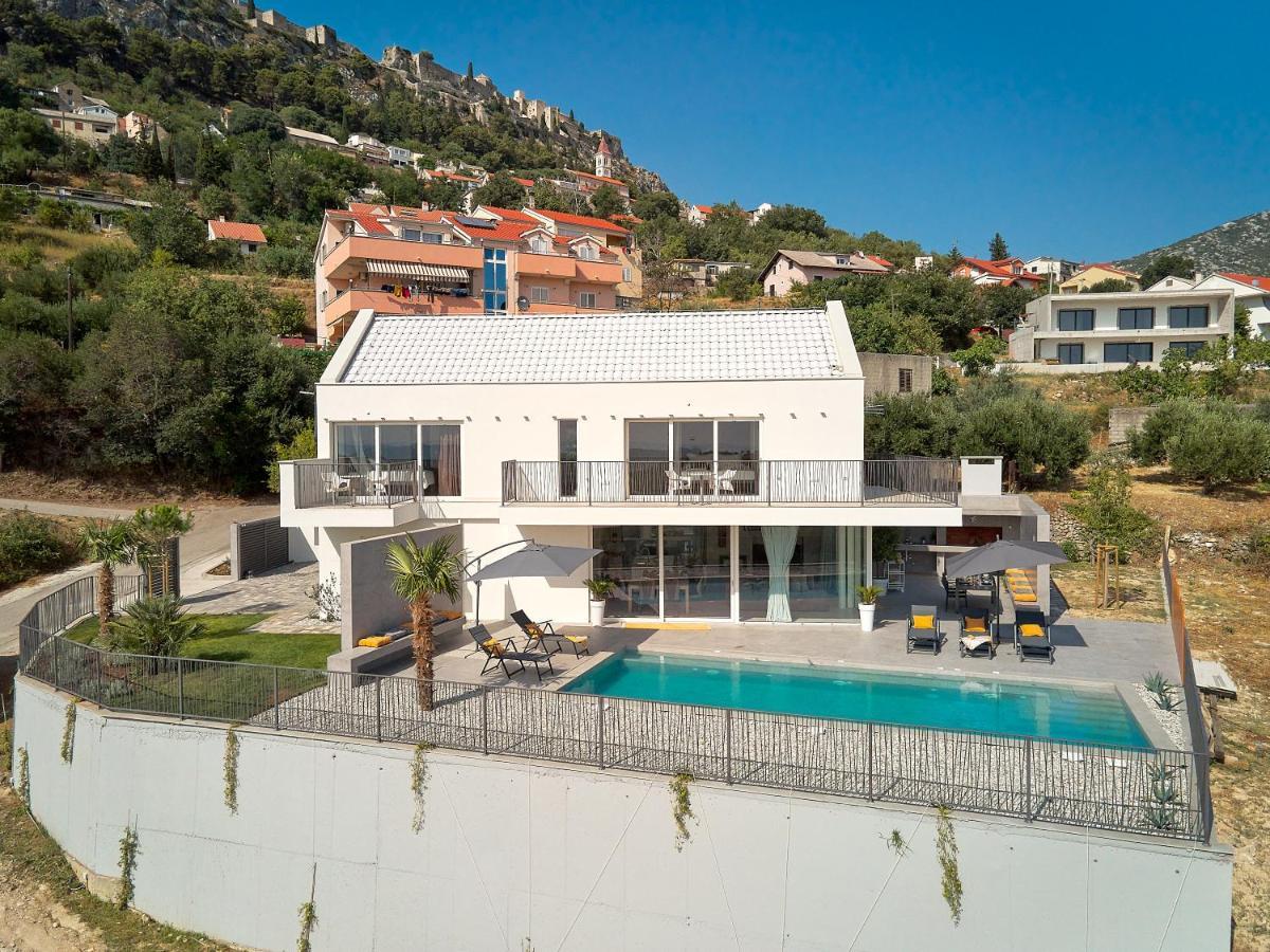 Klis Design Villa Clavis-Brand New Villa With A View المظهر الخارجي الصورة